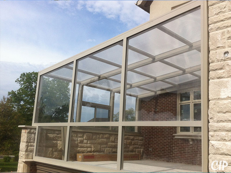 retractable pool enclosure